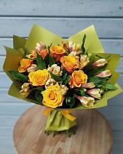 Букет цветов из:  Альстромерии и Розы в Новохаритоново