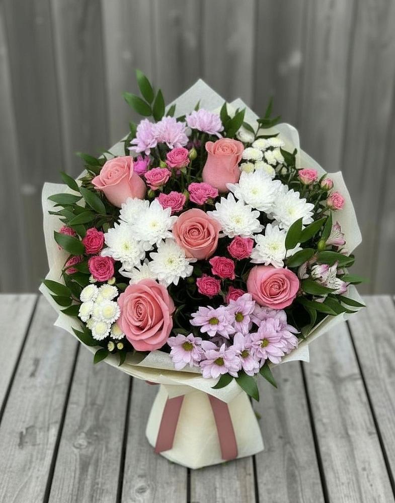 Букет цветов из: Альстромерии, Гвоздики, Розы и Хризантемы в Новохаритоново