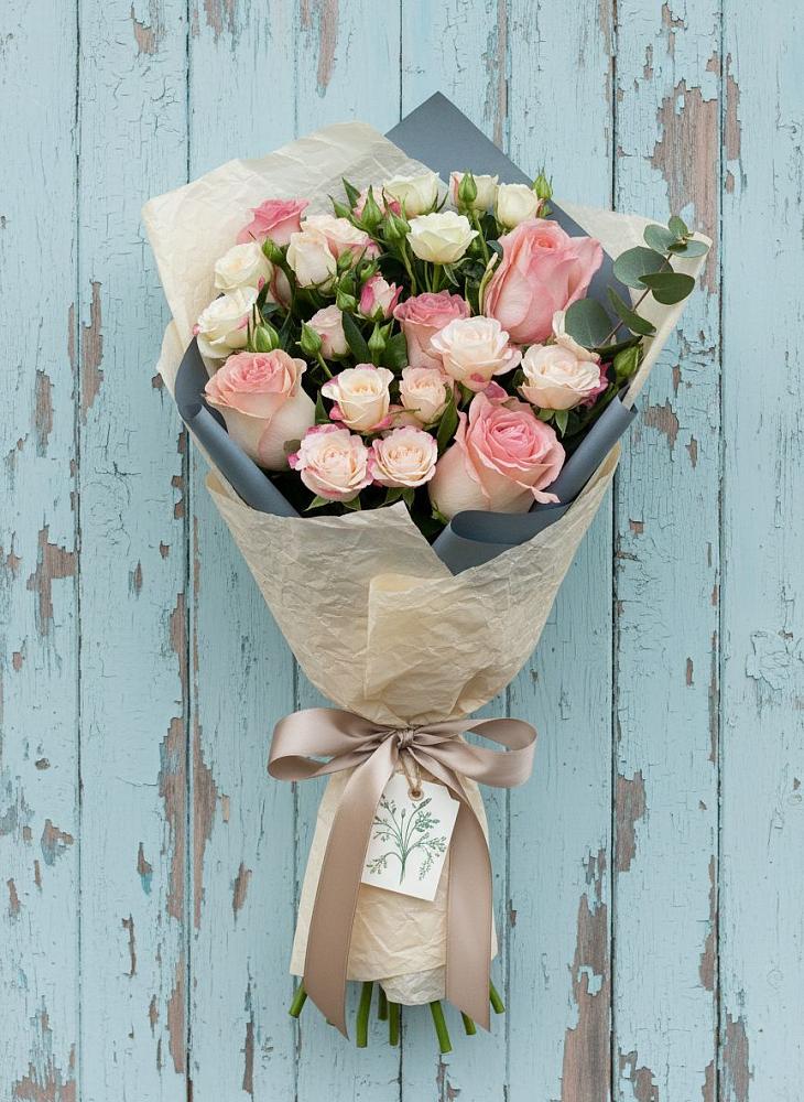 Букет цветов из: Розы в Новохаритоново