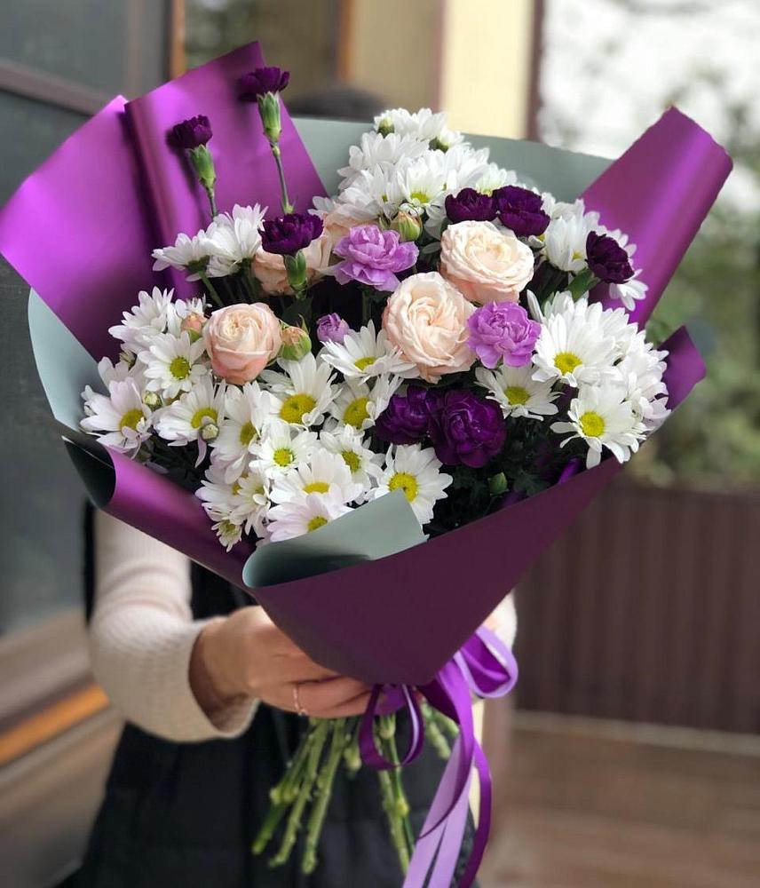 Букет цветов из: Хризантемы, Гвоздики и Розы в Новохаритоново