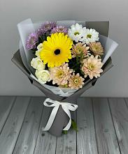 Букет цветов из:  Розы, Герберы и Хризантемы в Новохаритоново