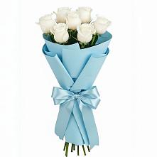 Букет 7 белых роз Проуд в Новохаритоново