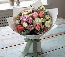 Букет цветов из:  Розы, Лизиантусы и Гвоздики #REPLACE_PRED# Новохаритоново