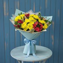 Букет цветов из:  Альстромерии и Хризантемы в Новохаритоново