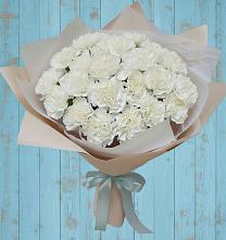 Букет цветов из:  Гвоздики в Новохаритоново