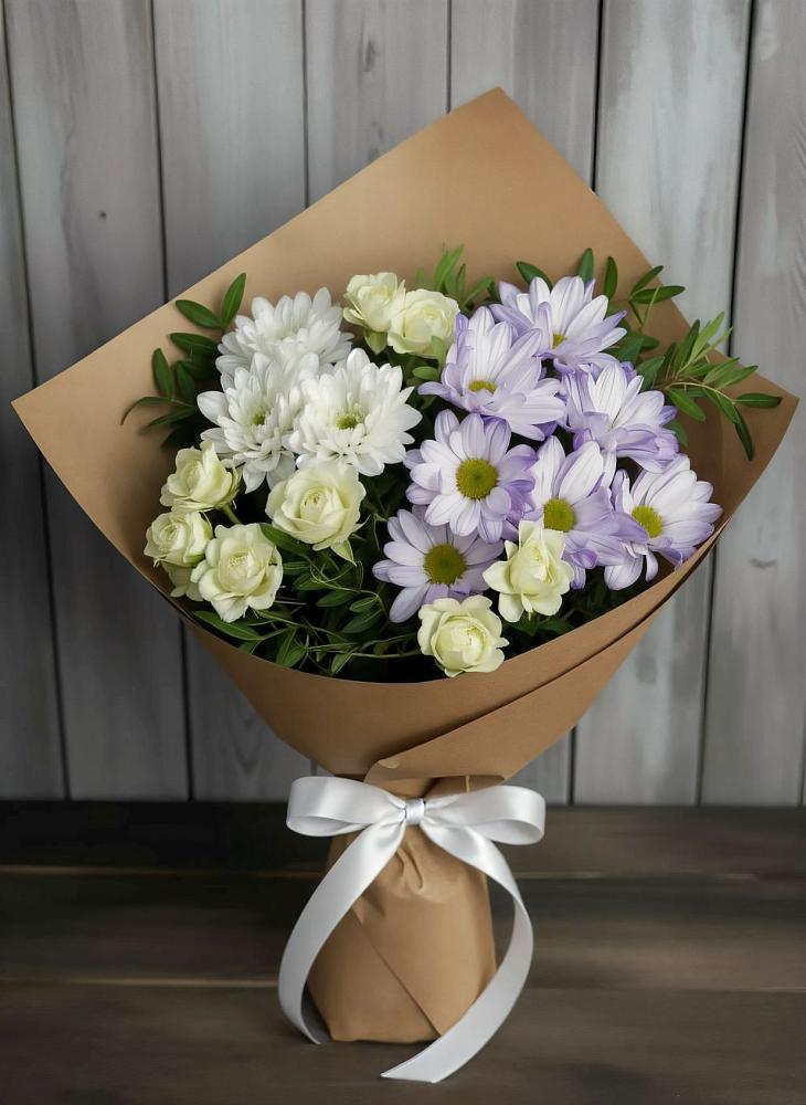 Букет цветов из: Хризантемы и Розы в Новохаритоново