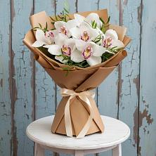 Букет цветов из:  Орхидеи и Розы в Новохаритоново